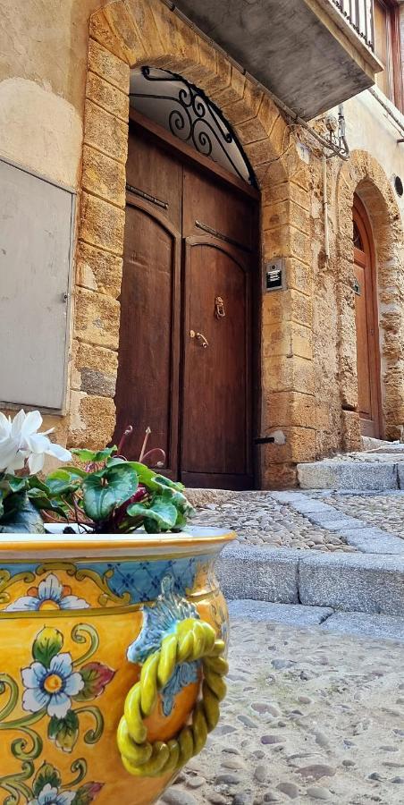 شقة Dimora Ventimiglia تْشيفالو المظهر الخارجي الصورة